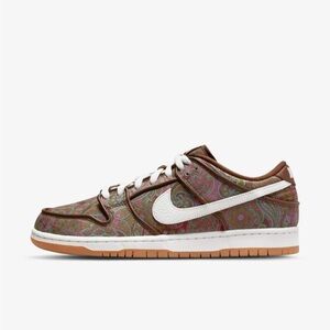 Nike SB Dunk Low Paisley Sneakers